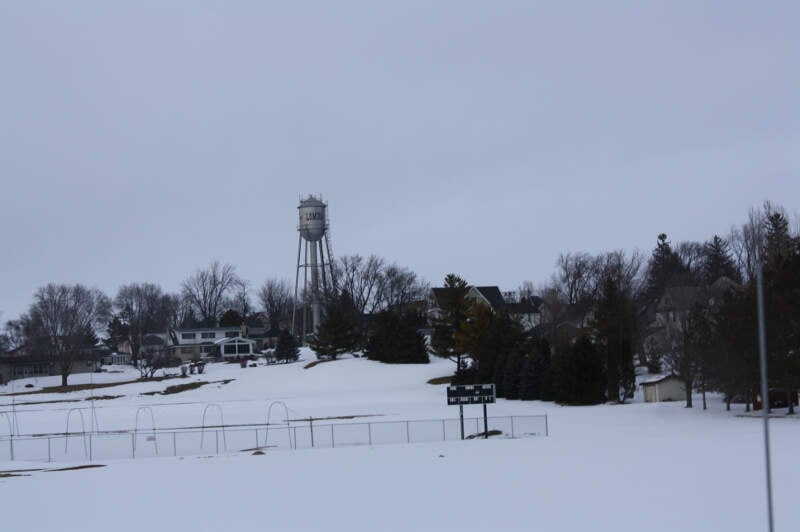 Lomirawisconsinskylinenorthwis